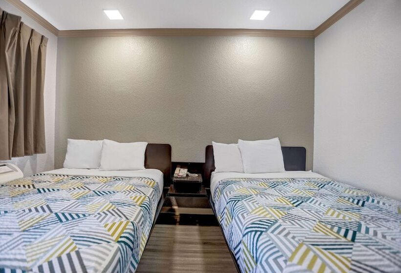 带2个双人床的标准工作室, Motel 6red Bluff, Ca