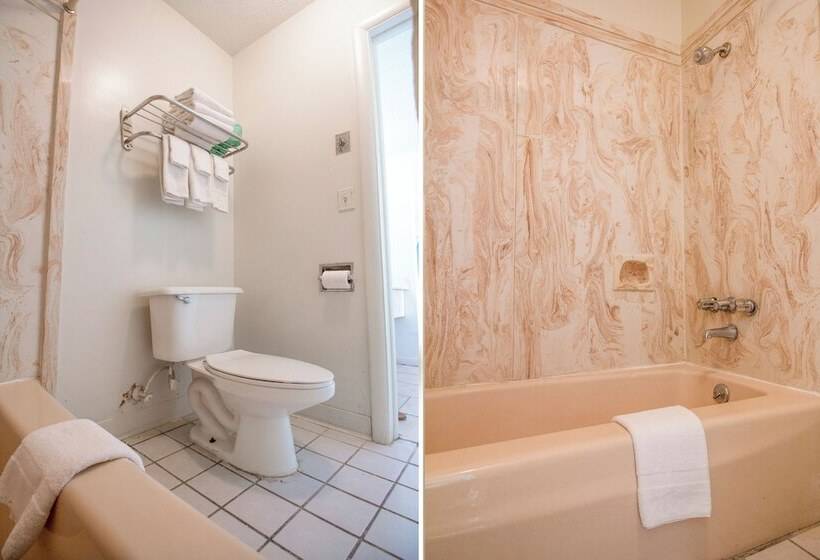 2ダブルベッドのスタンダードルーム, American Best Inn Perry