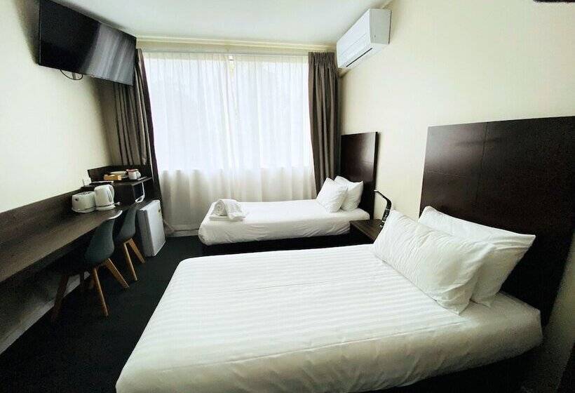 标准间, Nowra Motor Inn