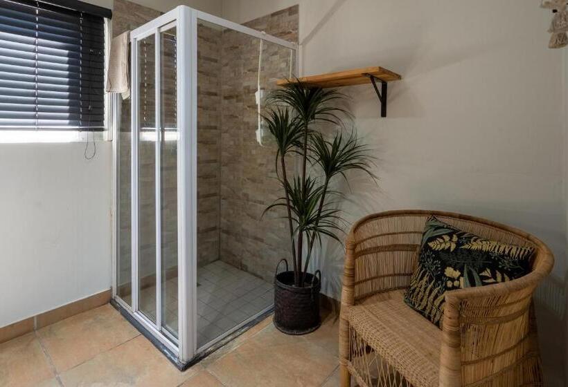 스탠다드 룸, Boma Lodge