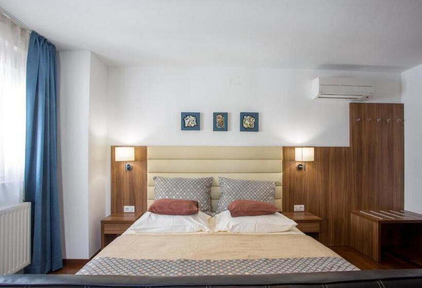 Номер Superior с Балконом, Residence Villa Karda