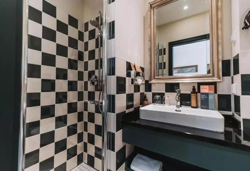 Comfort-huone, & Spa Suiten Freiwerk