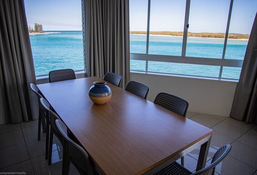 Семейные Апартаменты, Tripcony Quays Apartments