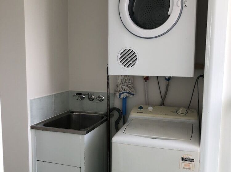 2침실 패밀리 아파트, Tripcony Quays Apartments