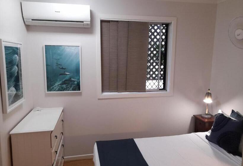 ３ベッドルームアパートメント, Airlie Apartments