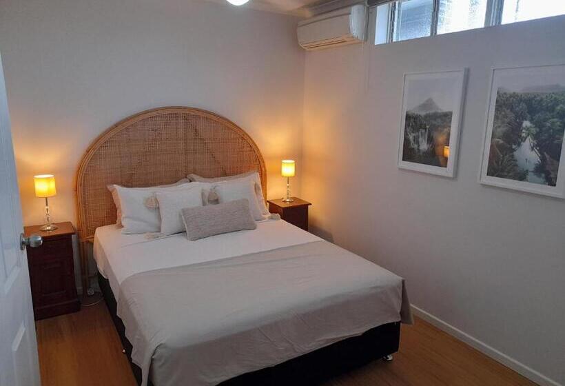 ２ベッドルームアパートメント, Airlie Apartments