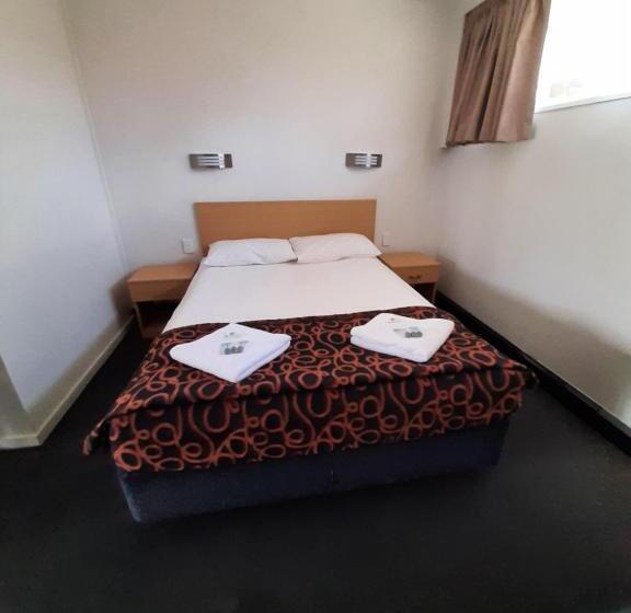 غرفة قياسية, Airway Motel