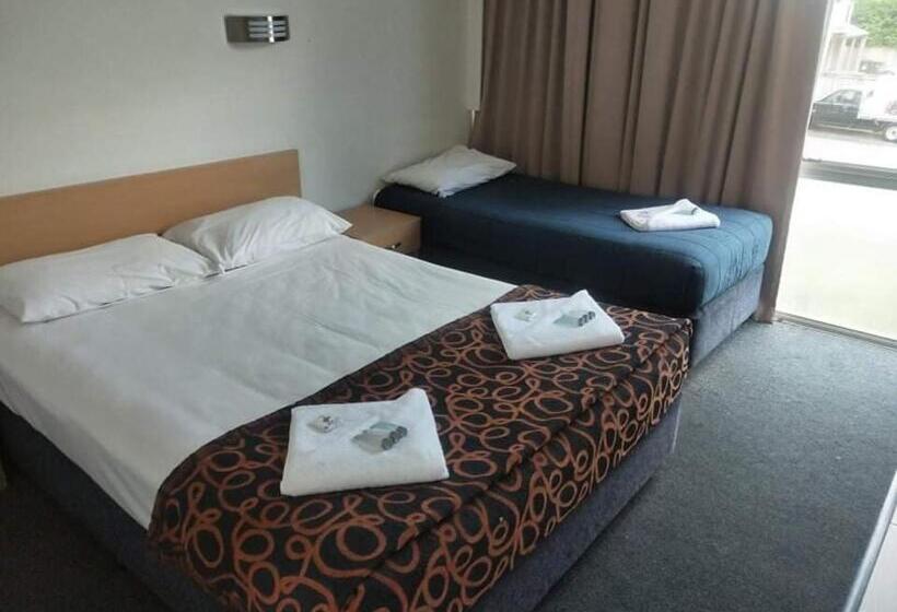 غرفة قياسية, Airway Motel