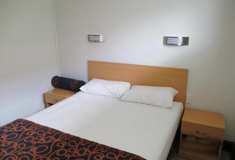 غرفة قياسية, Airway Motel