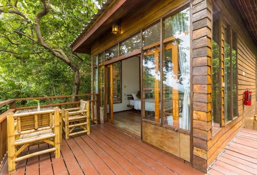 オーシャンビュースーペリアールーム, Amaresa Resort & Sky Bar   Experience Nature