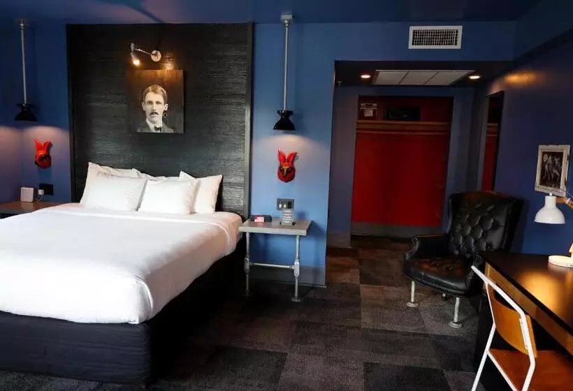 اتاق استاندارد با تخت بزرگ, Gaythering   Gay Hotel   All Adults Welcome