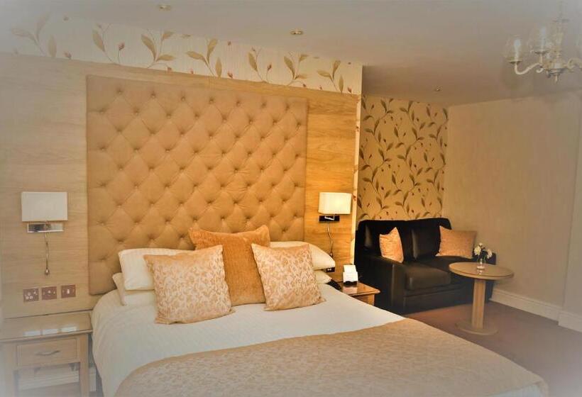 이그제큐티브 룸, Kingston Theatre