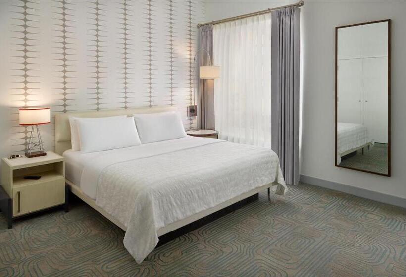 غرفة قياسية سرير كينج, Le Méridien Tampa, The Courthouse