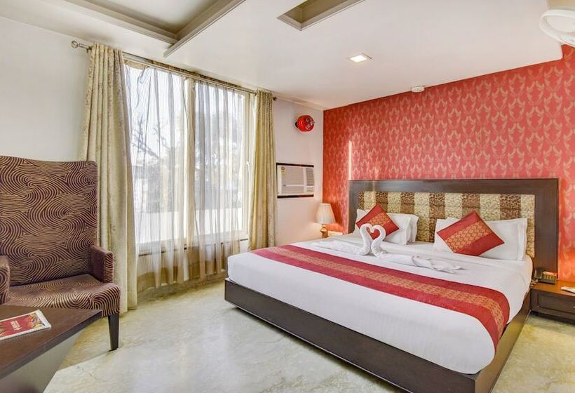 Номер Deluxe, Raya Inn