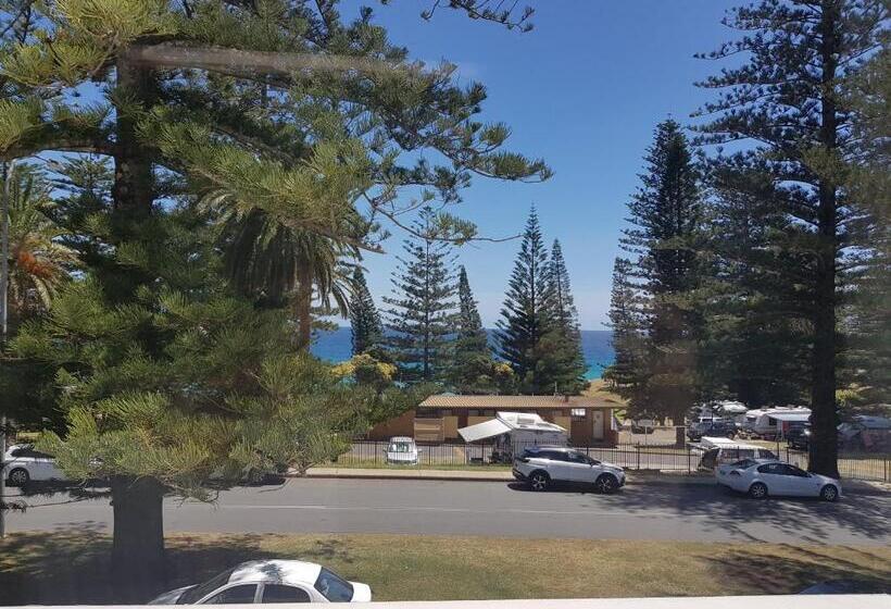 غرفة قياسية مطلّة علي البحر, Seabreeze Beach