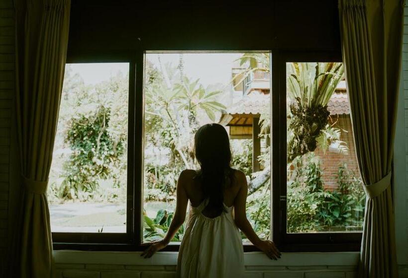 スタンダードルーム, Jati 3 Bungalows And Spa