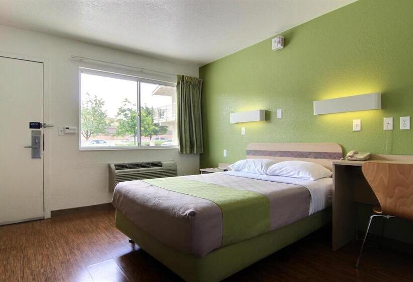 标准间, Motel 6 Albuquerque, Nm Midtown