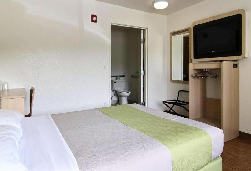 带大床的标准间, Motel 6 Albuquerque, Nm Midtown