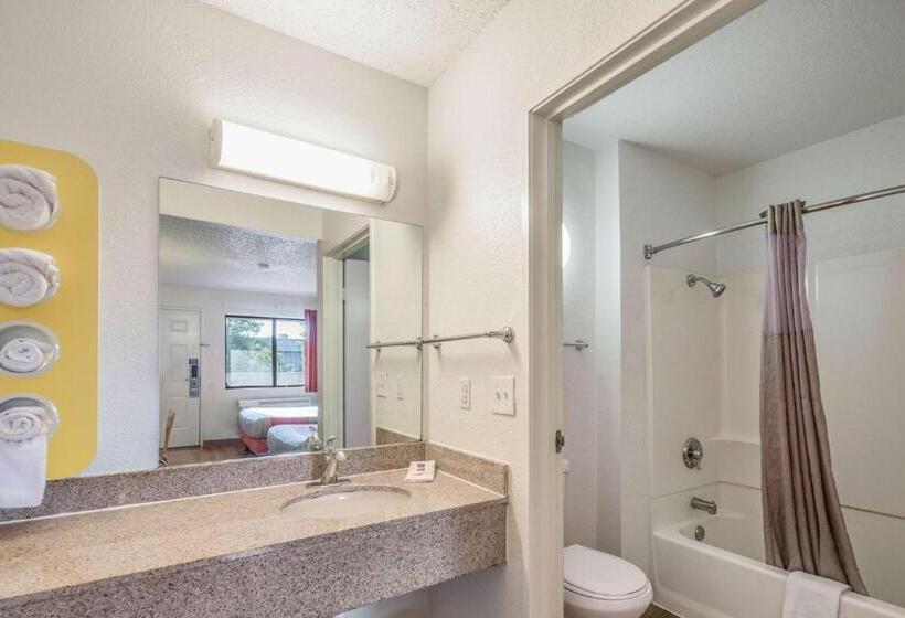 Четырехместный Номер Deluxe, Motel 6 Fairfield, Ca  North