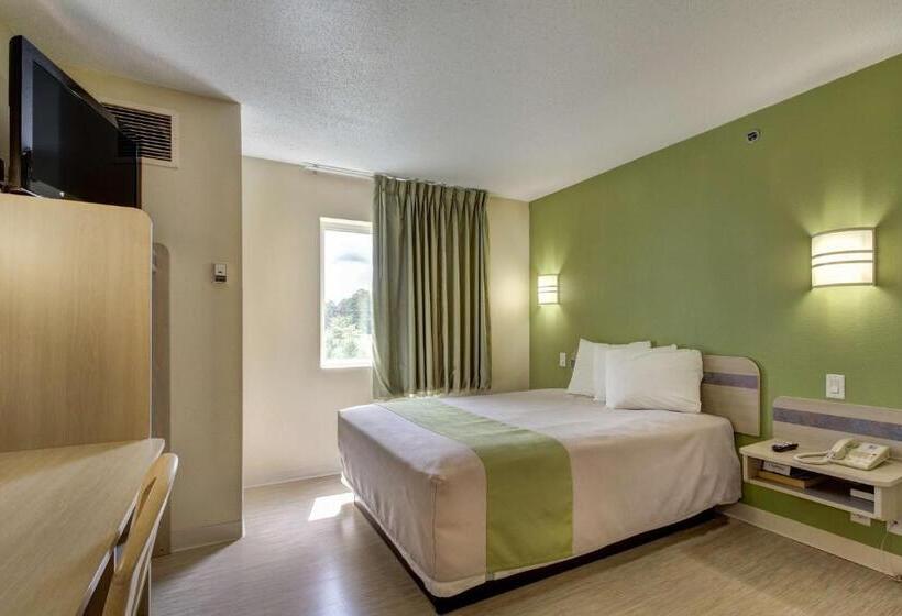 장애인을 위한 스탠다드 룸, Motel 6medina, Oh Cleveland