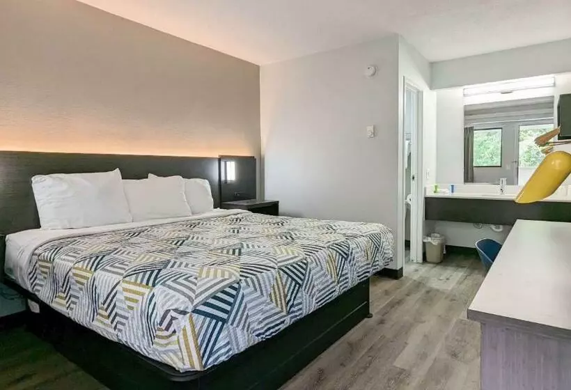 身障者適用スタンダードルーム, Motel 6nashua, Nh