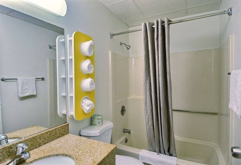 Номер Deluxe, Motel 6nashua, Nh