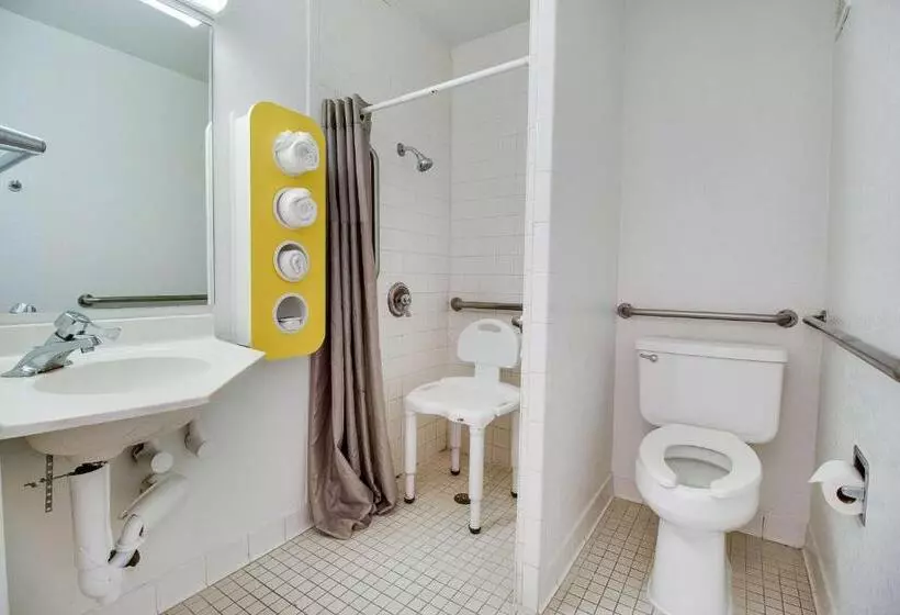 身障者適用スタンダードルーム, Motel 6 Phoenix, Az   East