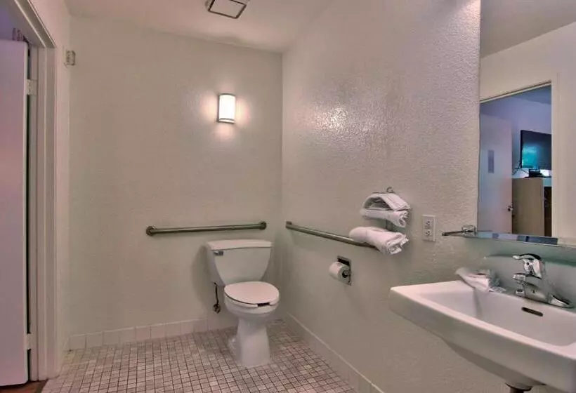 Standard-invahuone, Motel 6sacramento, Ca  South Sacramento And Elk Grove