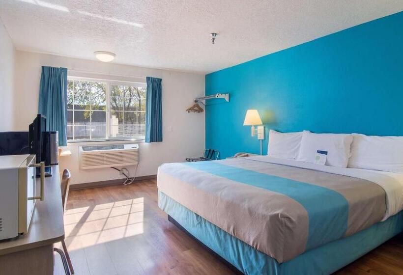 Standart Oda, Motel 6the Dalles, Or