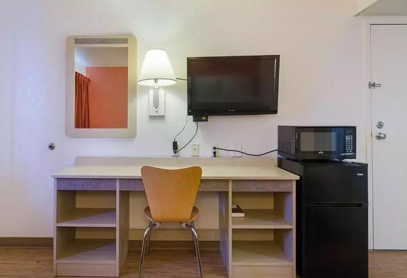デラックスルーム, Motel 6topeka, Ks  Northwest