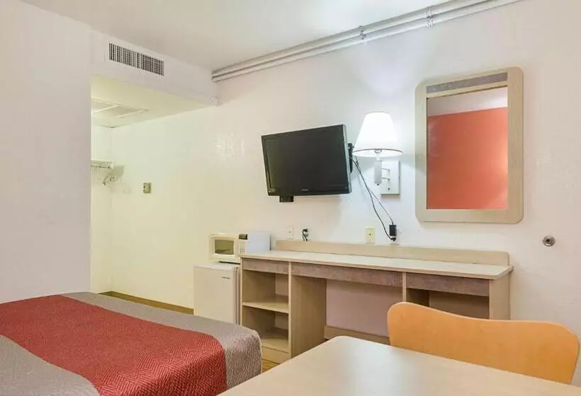 デラックスルーム, Motel 6topeka, Ks  Northwest