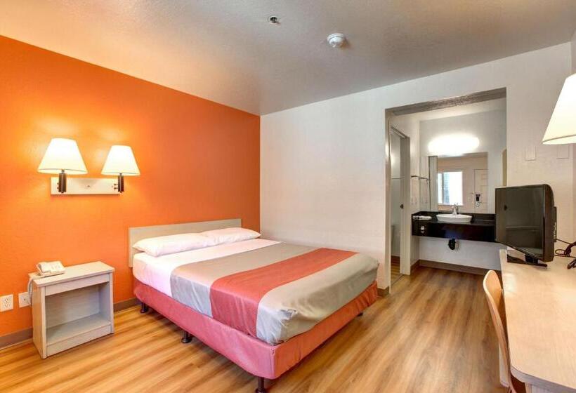 장애인을 위한 스탠다드 룸, Motel 6westminster, Ca  North