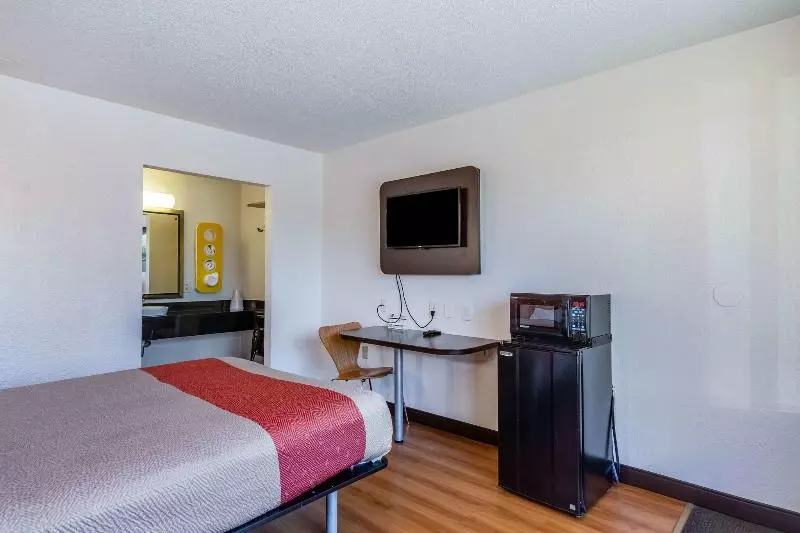 デラックスルーム, Motel 6little Rock, Ar  West