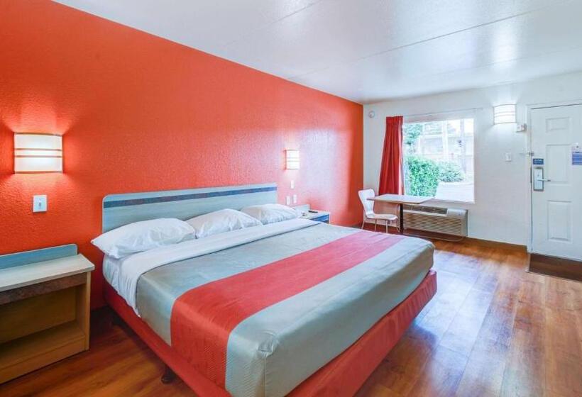Стандартный Номер Кровать Кинг, Motel 6norfolk, Va