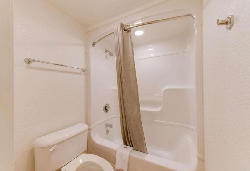 四人标准间, Motel 6norfolk, Va