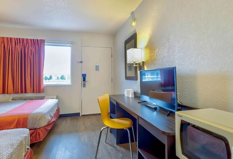 غرفة ديلوكس, Motel 6santa Rosa, Nm