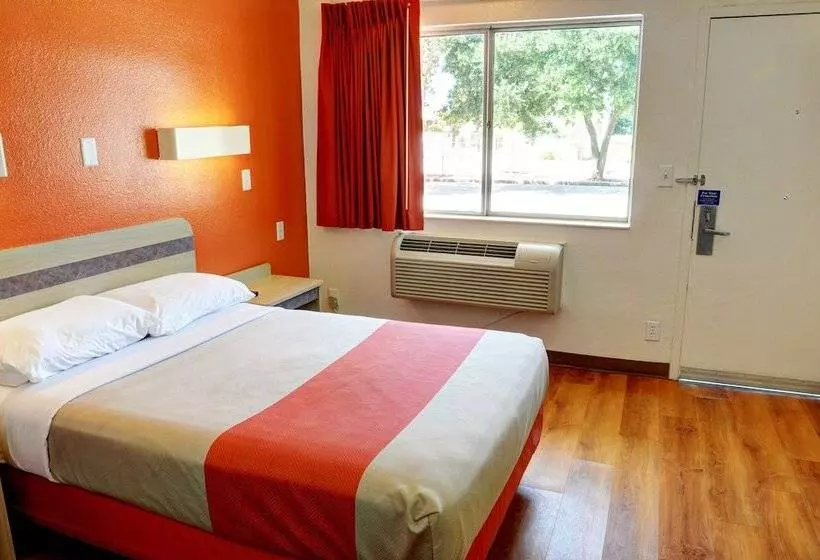 Deluxe-huone, Motel 6slidell, La New Orleans