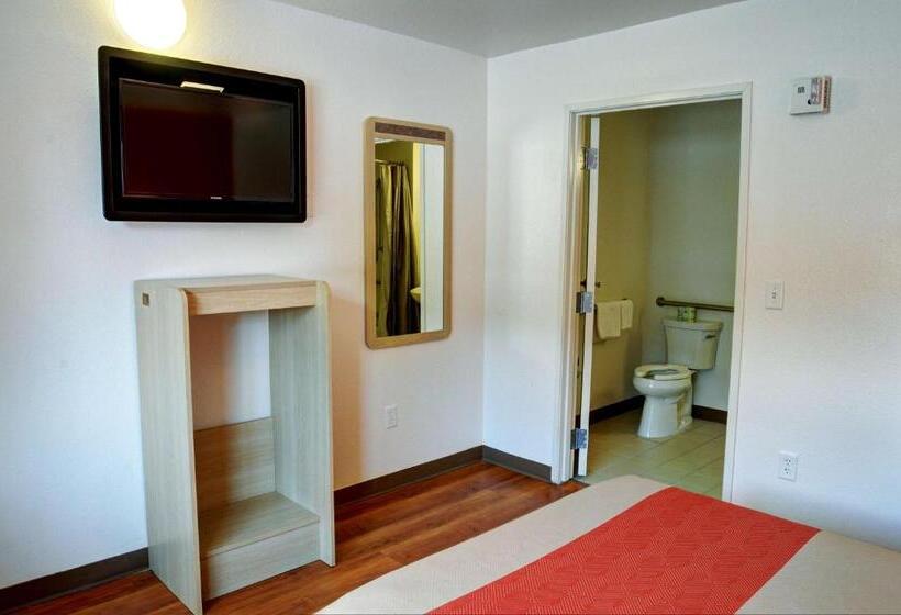 غرفة قياسية لذوى الاحتياجات الخاصة, Motel 6slidell, La  New Orleans