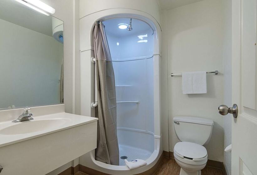 デラックスルーム, Motel 6topeka, Ks  Northwest