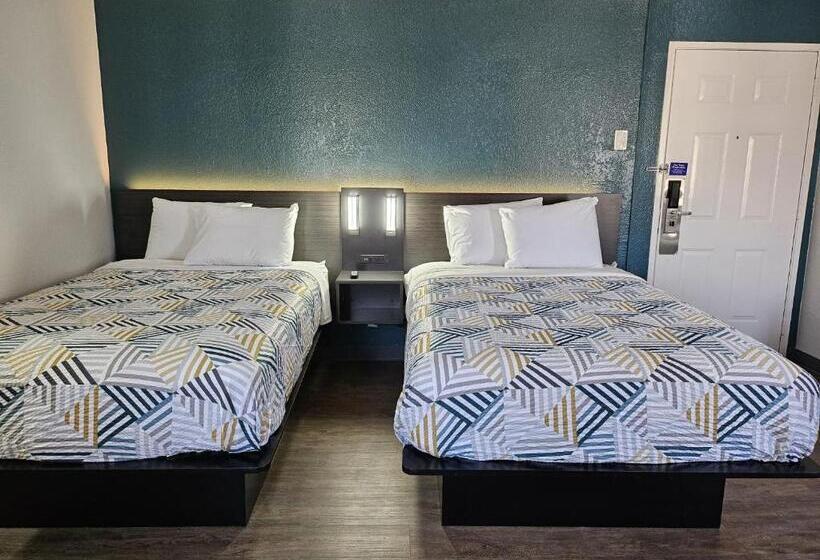 غرفة قياسية رباعية, Motel 6westminster, Ca  North