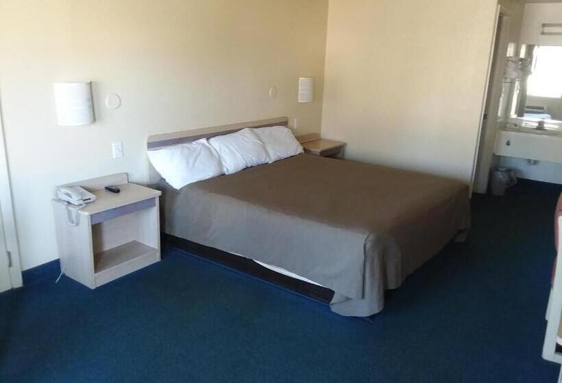 Quarto Estandar Cama King, Knights Inn  Burlington, Nc