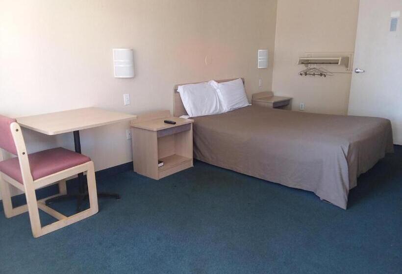 Номер Стандарт Адаптированный для Инвалидов, Knights Inn  Burlington, Nc