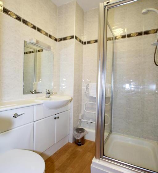 اتاق استاندارد سه نفره, Llety Ceiro Guesthouse