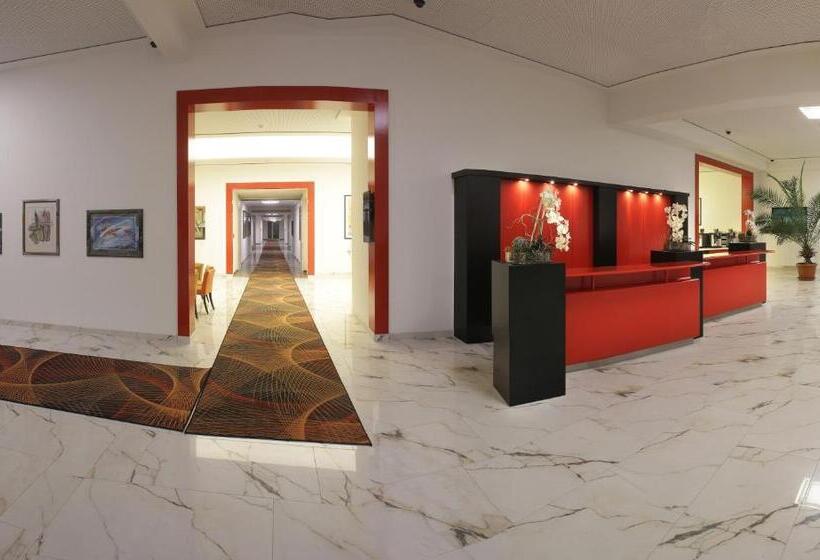 חדר קומפורט, Premotel