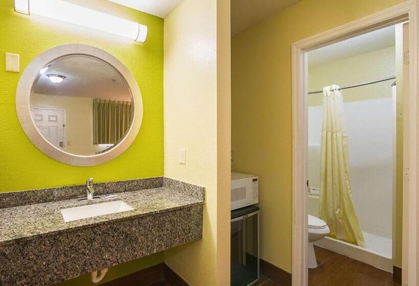 اتاق استاندارد با تخت بزرگ, Savannah Garden Inn