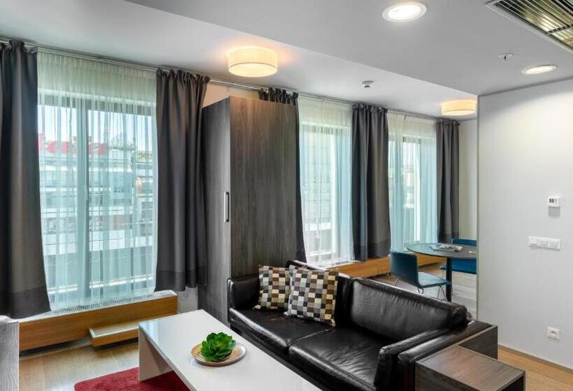 آپارتمان 1 خوابه با تراس, Vn3 Terraces Suites By Prague Residences