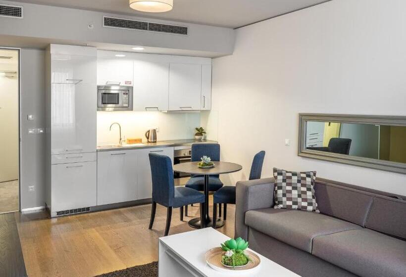 آپارتمان 1 خوابه, Vn3 Terraces Suites By Prague Residences