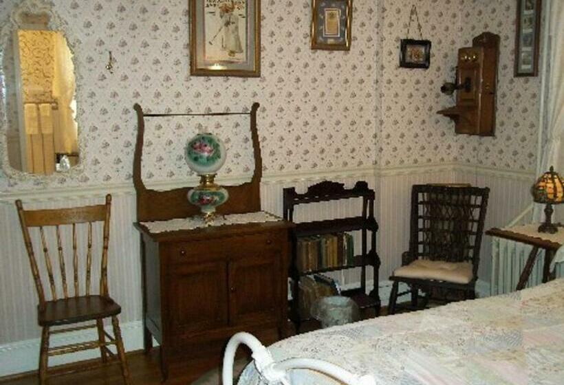 스탠다드 룸, A Sentimental Journey