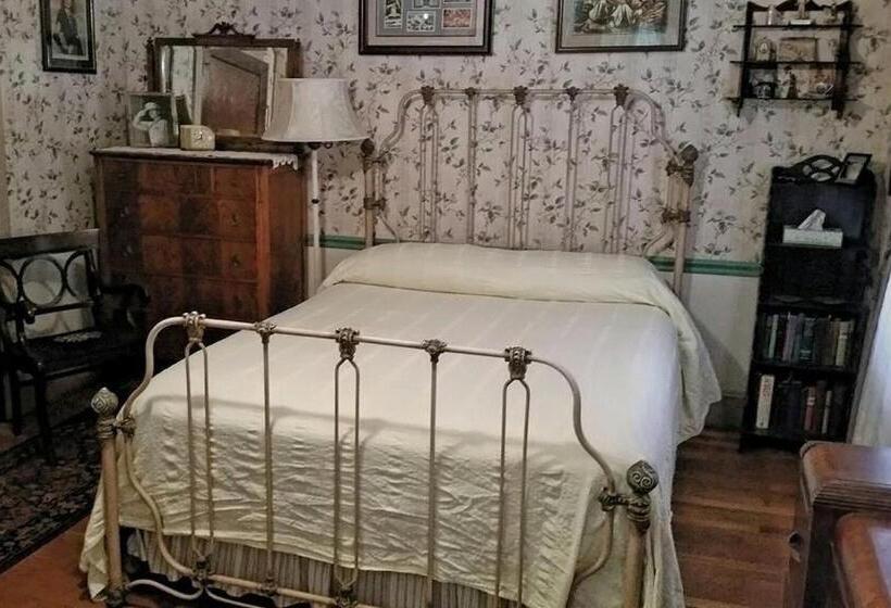 스탠다드 룸, A Sentimental Journey