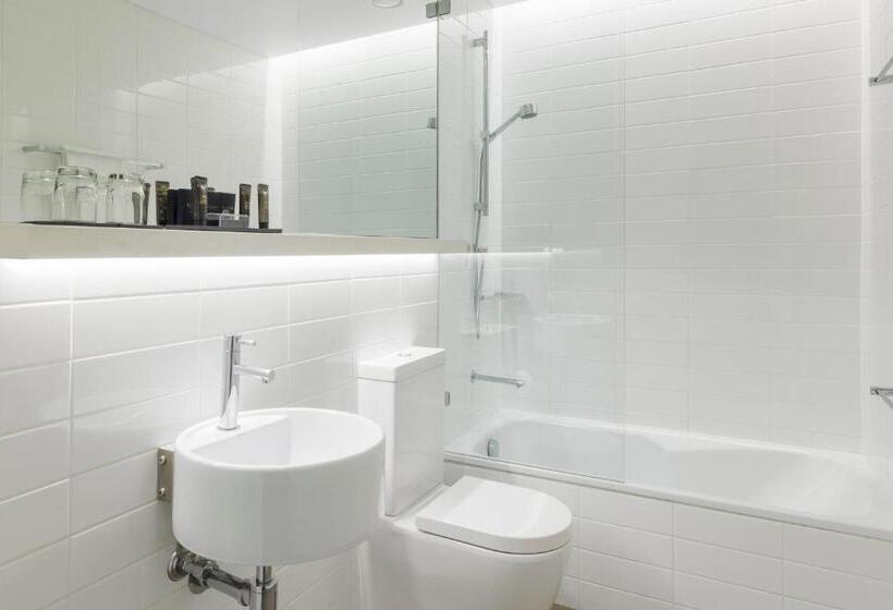 Апартаменты 2 Спальни, Adge Hotel And Residences